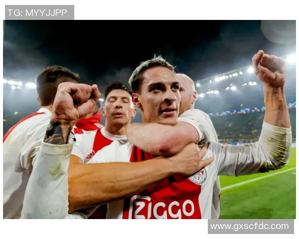 意大利足球传奇再现辉煌岁月 老牌球星回顾与现状解析